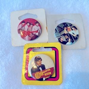 Vintage the Monkees collectible pins lot of 3